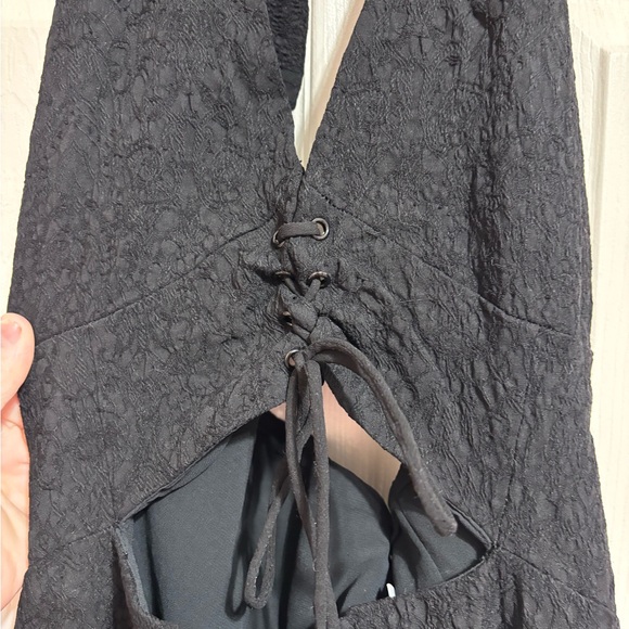 Princess Polly Textured Black Dress - Picture 5 of 7